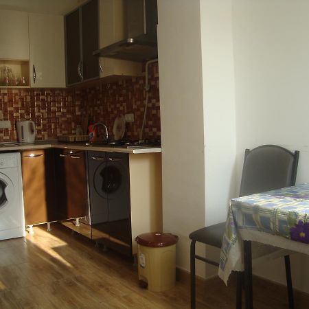 Apartments Azatutyan Avenue 9, Кв 19 Jerevan Eksteriør bilde