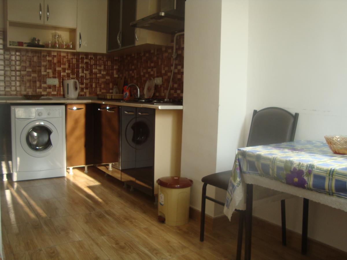 Apartments Azatutyan Avenue 9, Кв 19 Jerevan Eksteriør bilde